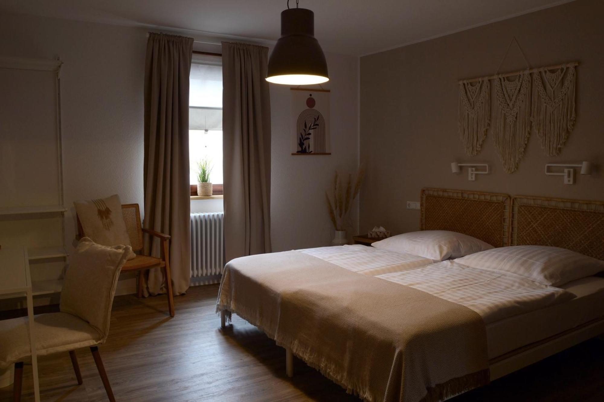 Pension Krone Sternenfels Экстерьер фото